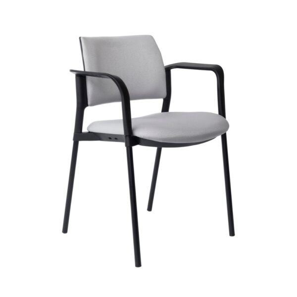 Silla multiproposito o de visita Kyos, estructura de 4 patas, asiento y respaldo tapizados, con brazos