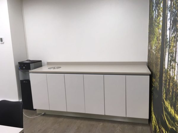 MOBILIARIO KITCHENETTE - Imagen 2