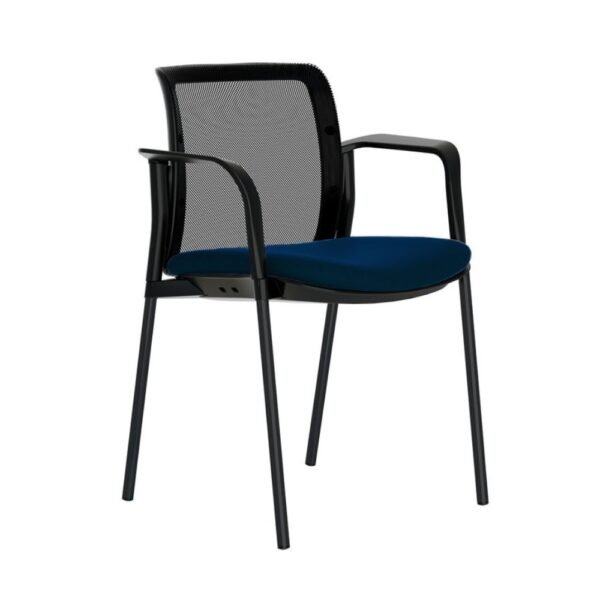 Silla de visita o multiproposito Nik, estructura de 4 patas cromadas o negras, asiento y resplado tapizado o de respaldo de malla. Brazos fijos