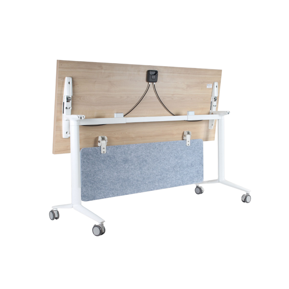 escritorio Bend, cubierta abatible mediante piolas, estructura metalica con ruedas con freno, viga ajustable en el largo, faldon acustico