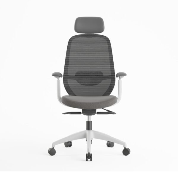 silla ejecutiva o gerencial estructura gris, asiento tapizado color gris, respaldo de malla gris, con cabecero tapizado, brazos regulables, mecanismo autopesante