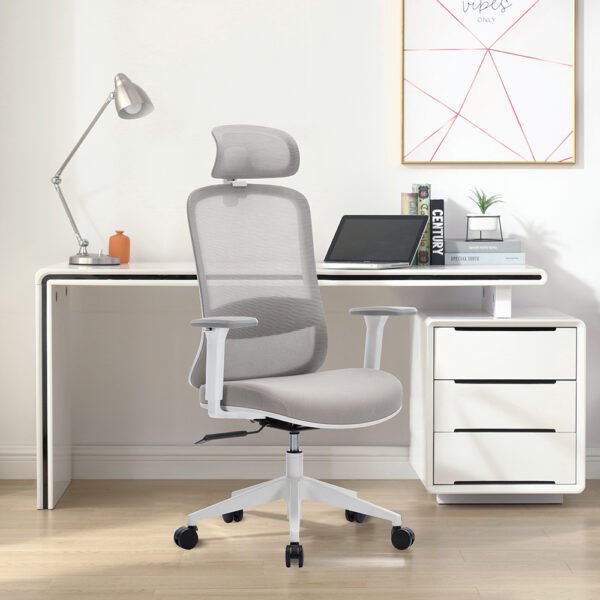 Silla ejecutiva, gerencial con cabecro BKN, respaldo alto, ergonomica, brazos regulables, respaldo malla gris, asiento tapiz gris