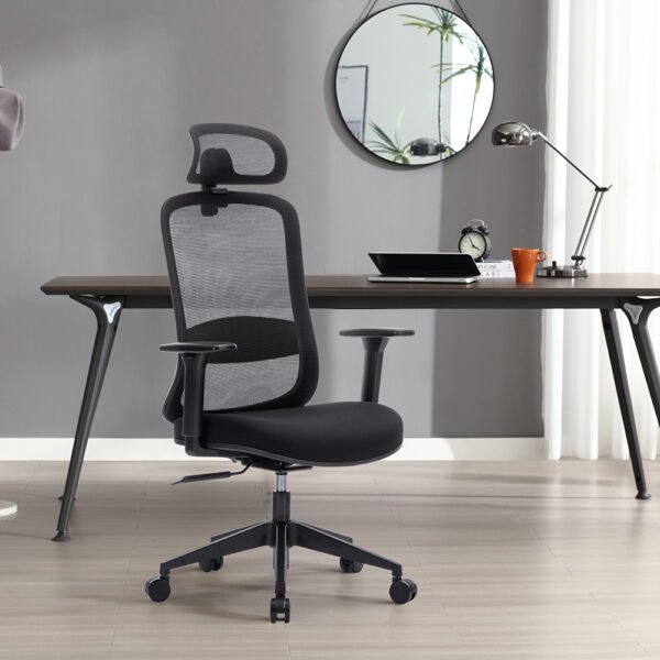 Silla ejecutiva, gerencial con cabecro BKN, respaldo alto, ergonomica, brazos regulables