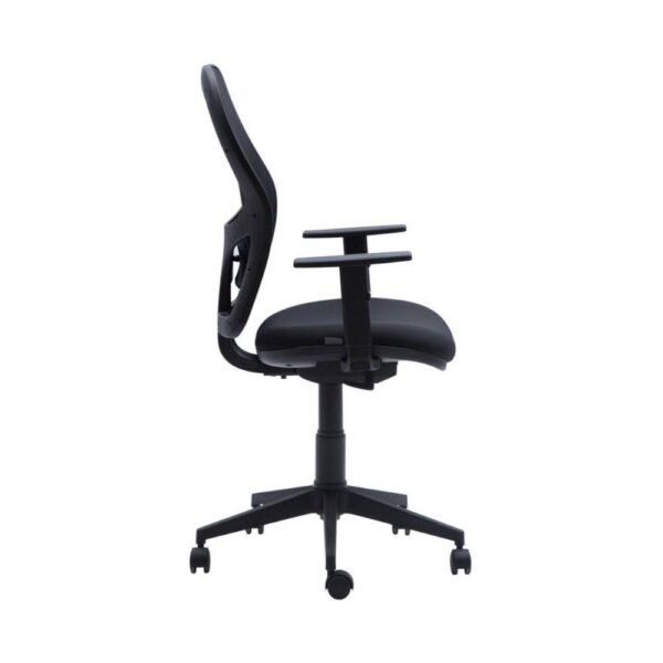 Silla ejecutiva de resplado alto, malla negra, asiento tapizado, brazos regulables