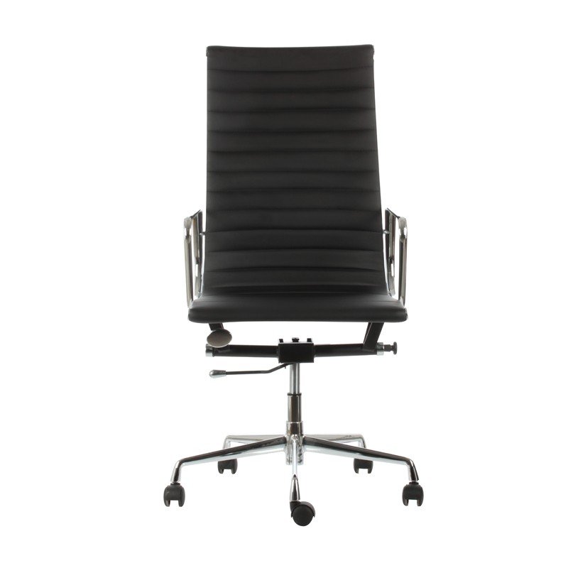 Silla de respaldo alto, completa tapizada en ecocuero, brazos metalicos cromados, estrella cromada